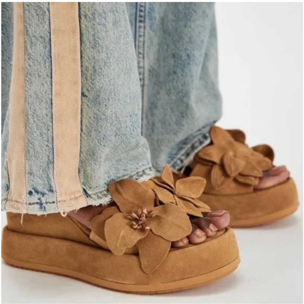 Paloma Barcelo Free People Rita Floral Wedges Brown Floral Platform Sandals